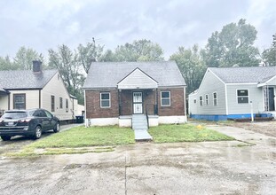 2112 Dixdale Ave in Louisville, KY - Building Photo - Building Photo