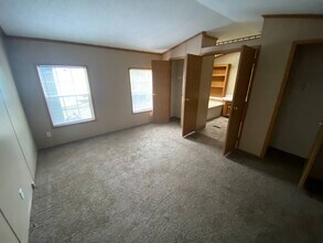 4184 Bickel St in Milford, MI - Building Photo - Building Photo