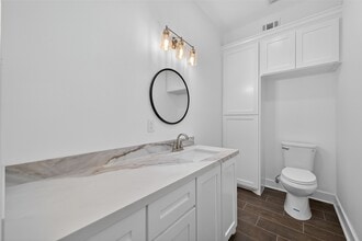 714 Zoe St in Houston, TX - Building Photo - Building Photo