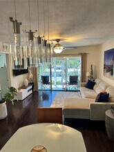 3040 NE 16th Ave in Oakland Park, FL - Building Photo - Building Photo