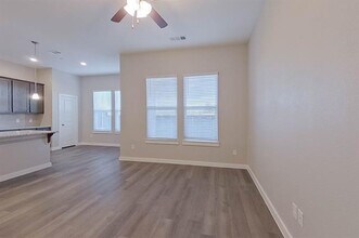 5412 Sandstone Dr in Garland, TX - Building Photo - Building Photo