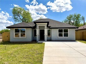 17 Elmira Ave in McAllen, TX - Building Photo