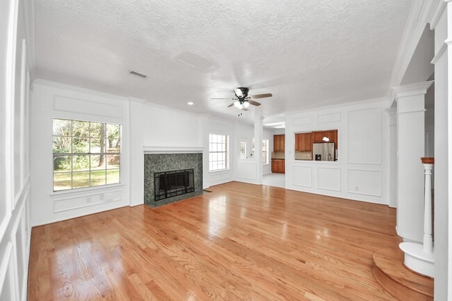 property at 15919 Lake Lodge Dr