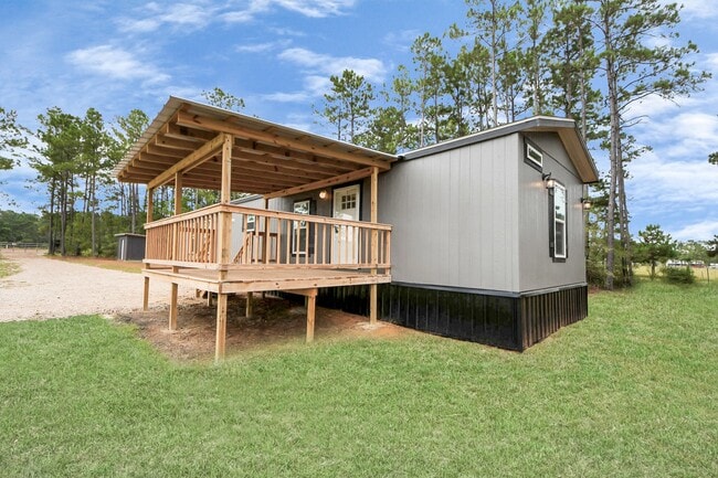 property at 1556 Brown Rd