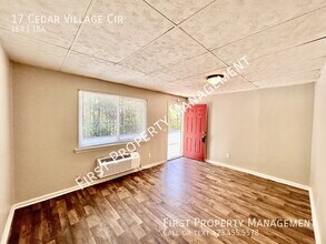 17 Cedar Village Cir in Fort Oglethorpe, GA - Building Photo - Building Photo