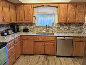 12513 Pine Bluff Dr in Oklahoma City, OK - Building Photo - Building Photo