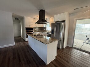 2304 Country Club Rd in Eustis, FL - Building Photo - Building Photo