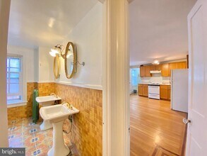 1914 Pine St in Philadelphia, PA - Building Photo - Building Photo