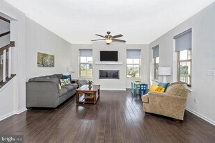 3539 Shady Pines Ln in Urbana, MD - Building Photo