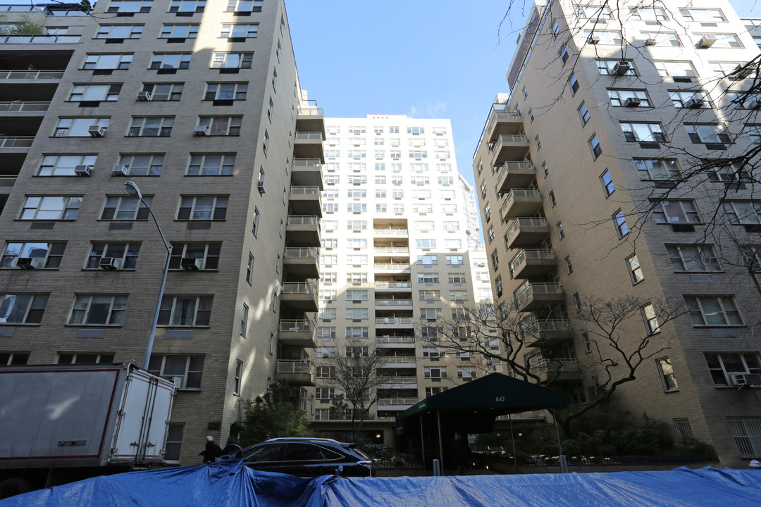 The Sutton House in New York, NY - Foto de edificio