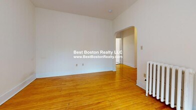 91 Trowbridge St in Cambridge, MA - Building Photo - Building Photo