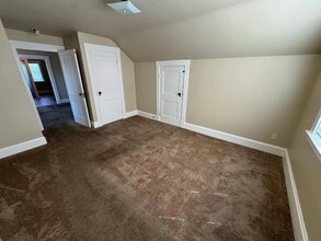 2565 Orland Ave in Cincinnati, OH - Building Photo - Building Photo