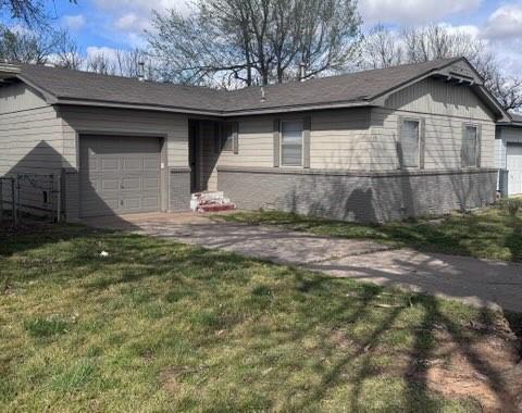 15 W Colcord Ave in Edmond, OK - Building Photo
