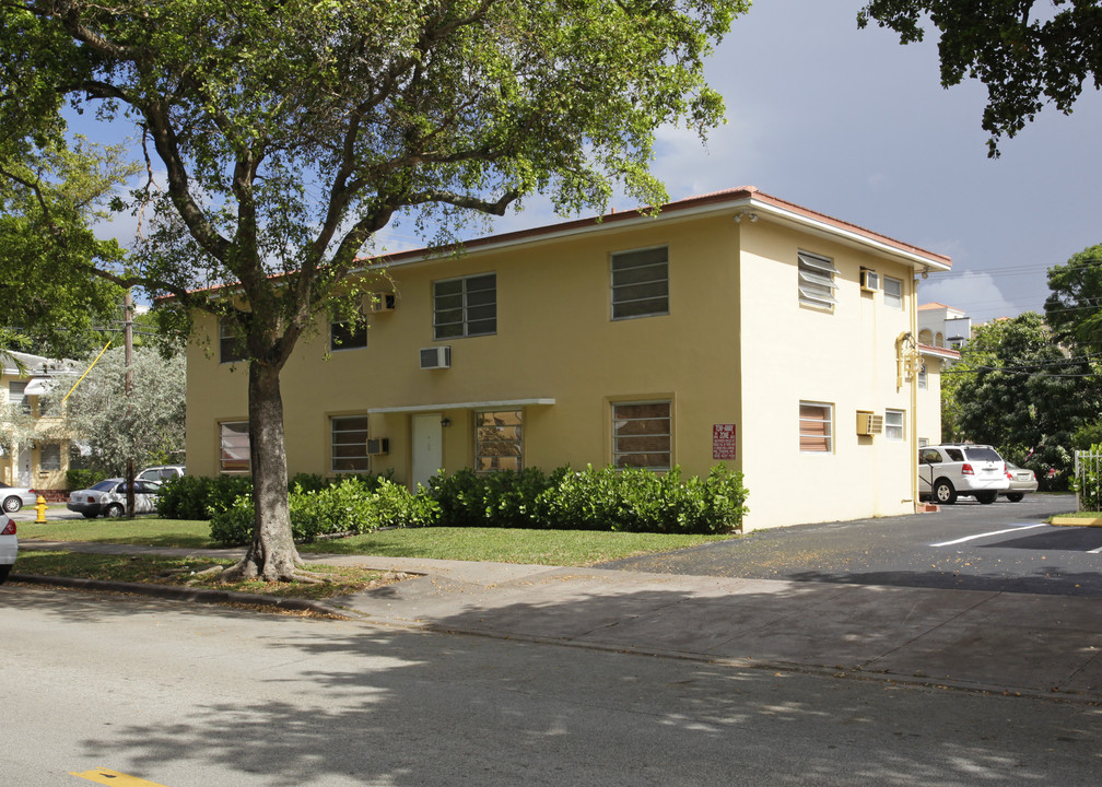 1431 Galiano St in Coral Gables, FL - Building Photo