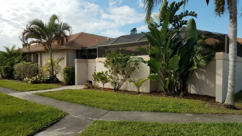 112 Bent Arrow Dr in Jupiter, FL - Building Photo