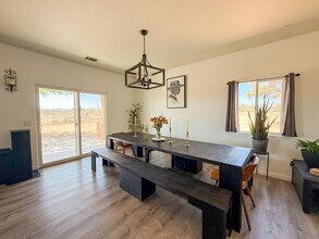 3893 Lexington Ave in Yucca Valley, CA - Building Photo - Building Photo