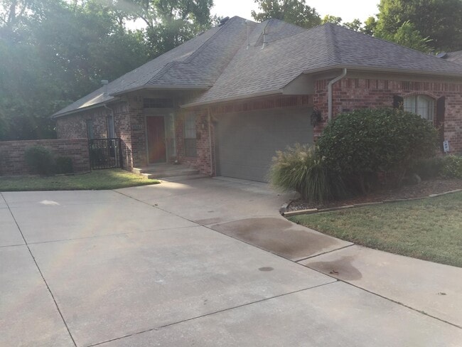 property at 4501 N Youngs Blvd