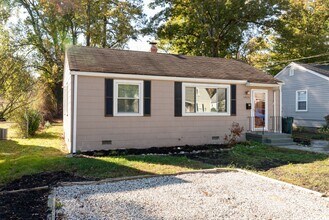 2815 Irisdale Ave in Richmond, VA - Building Photo - Building Photo