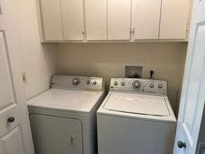 212 Pebblecreek Ct in Martinez, CA - Building Photo - Building Photo