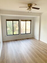 9745 Lake Shore Dr in Gaithersburg, MD - Building Photo - Building Photo