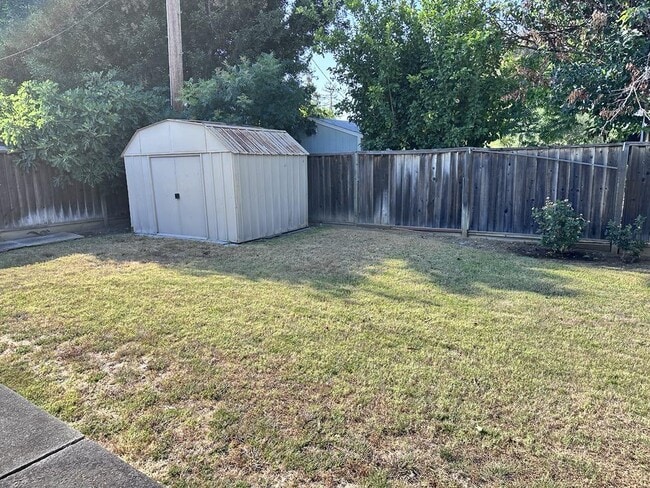 property at 3515 Shafer Dr