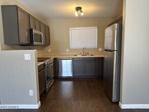 16069 W Buchanan St in Goodyear, AZ - Building Photo - Building Photo