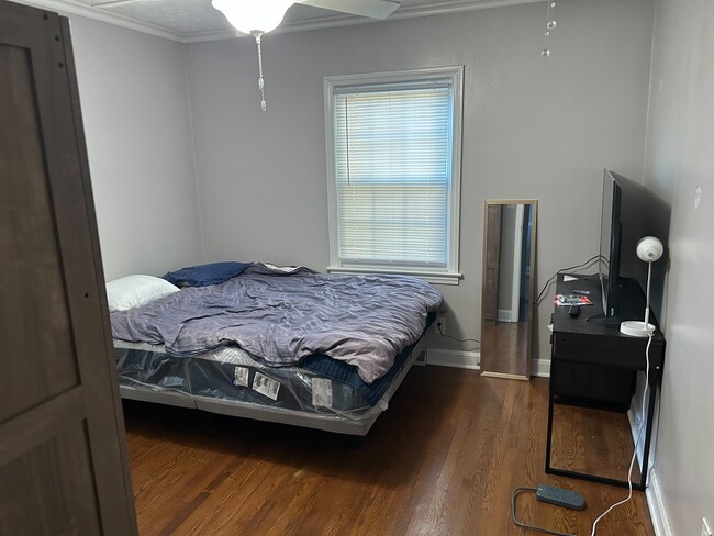 property at 1406 15th St