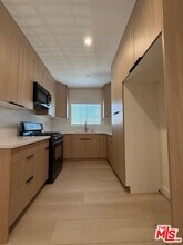 708 Porter St in Glendale, CA - Building Photo - Building Photo
