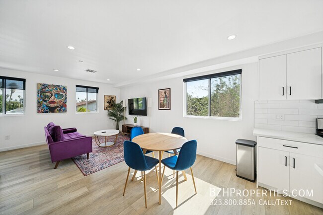 837 N Harvard Blvd in Los Angeles, CA - Building Photo - Building Photo