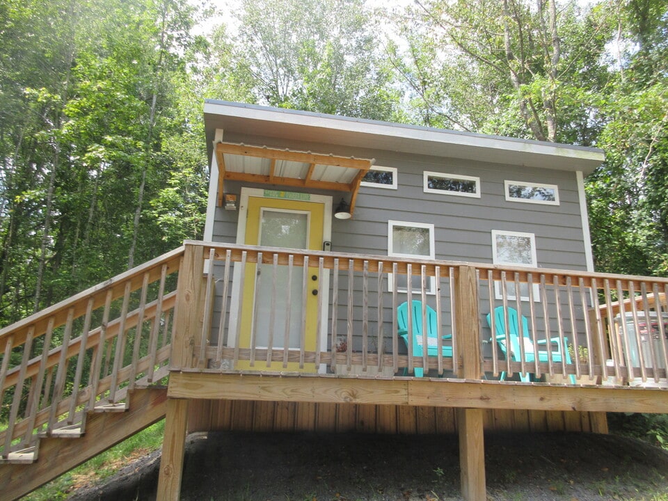 78 Dora Dr in Wildwood, GA - Building Photo