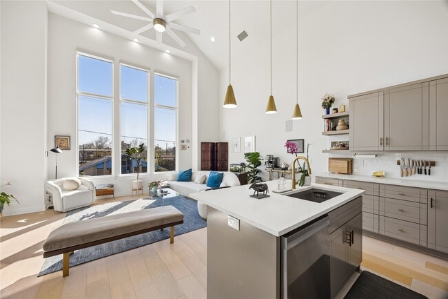 property at 3107 Webster St