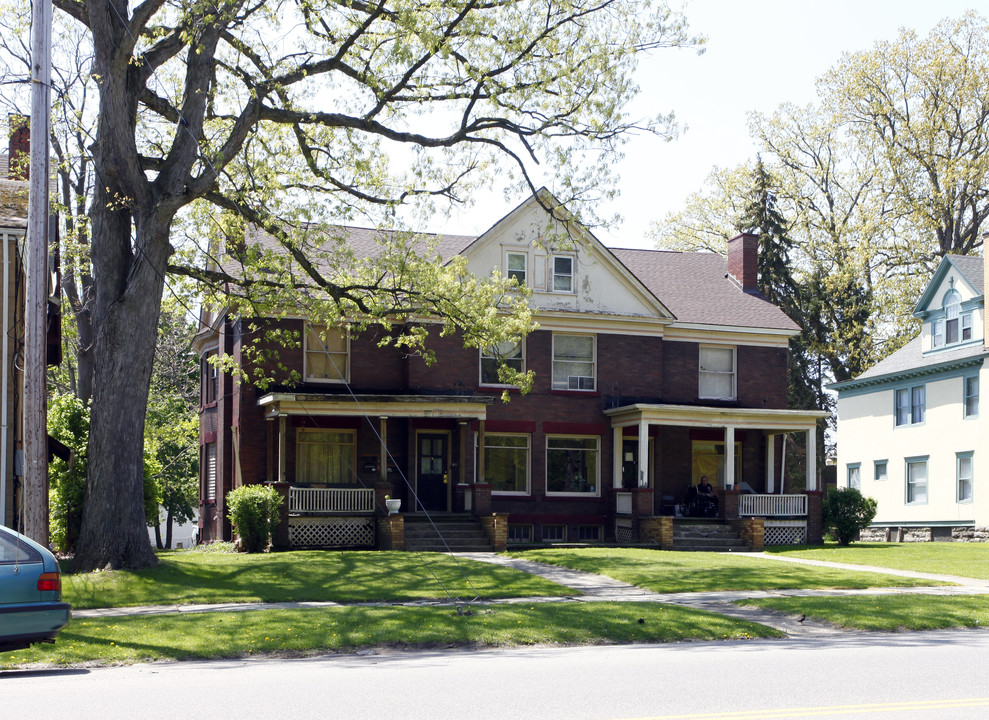 213 Park Ave in Youngstown, OH - Building Photo