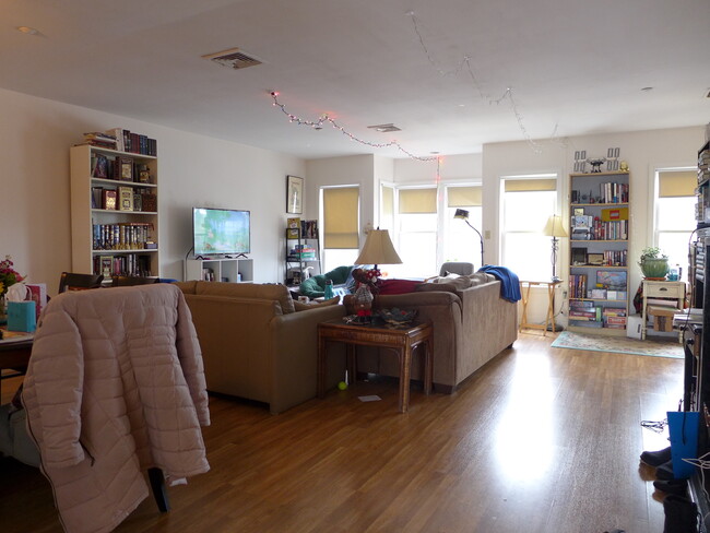 23 Etna St, Unit 3