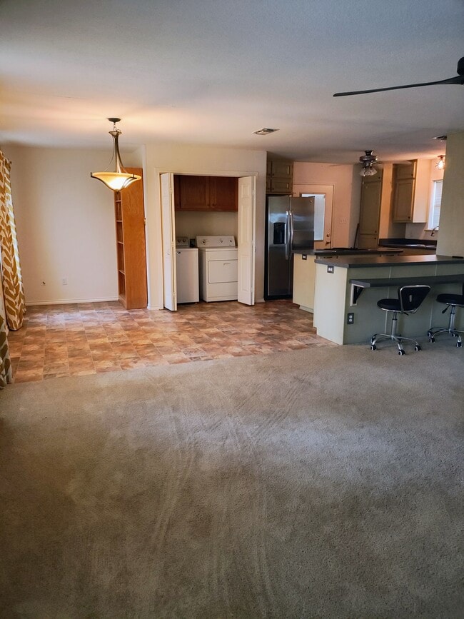128 Moyer Ln in Weatherford, TX - Building Photo - Building Photo