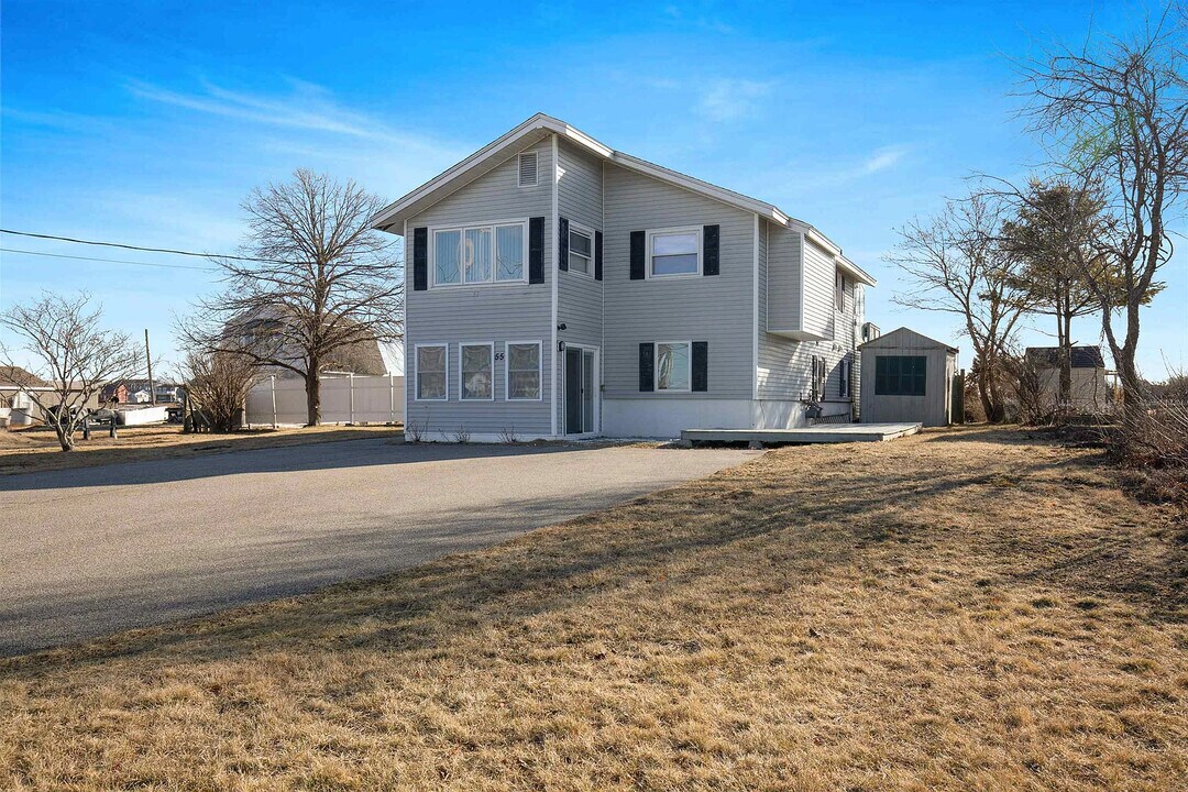 55 Glade Path, Unit 1 in Hampton, NH - Foto de edificio