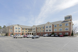 Furnished Studio - Peoria in Peoria, IL - Foto de edificio - Building Photo