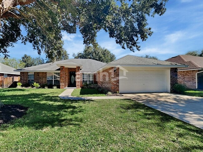property at 3256 Silverado Cir