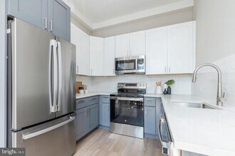 3919 Ridge Ave in Philadelphia, PA - Building Photo - Building Photo