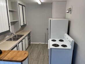 2135 Eberlein Ave in Klamath Falls, OR - Building Photo - Building Photo