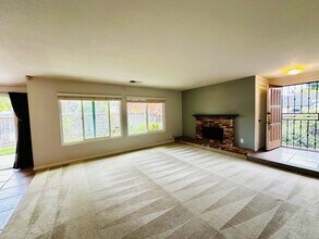 1599 London Dr in Benicia, CA - Building Photo - Building Photo