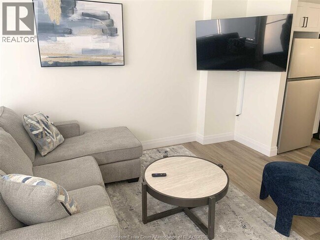 1233 University Ave W in Windsor, ON - Building Photo - Building Photo