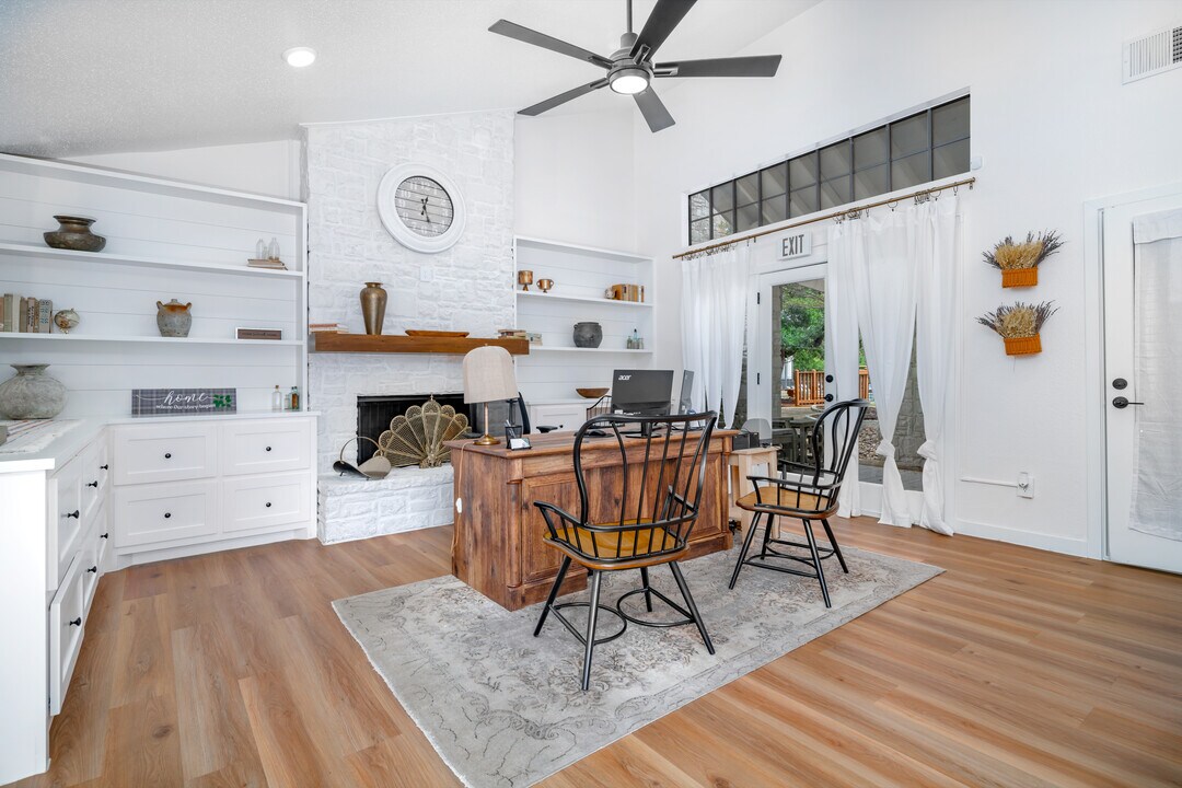 The Broadwater at Salado Creek in San Antonio, TX - Building Photo
