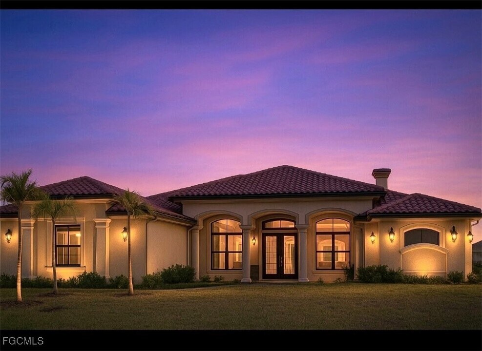 3300 NW 3rd St in Cape Coral, FL - Building Photo