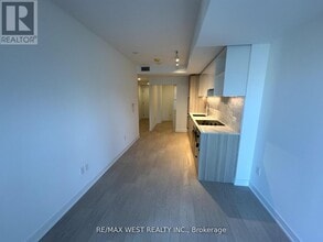 252 Church St in Toronto, ON - Building Photo - Building Photo