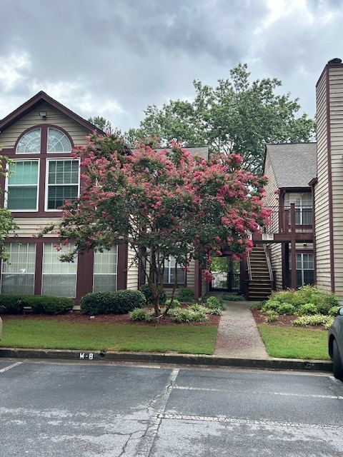 property at 1112 Sandy Ln Dr