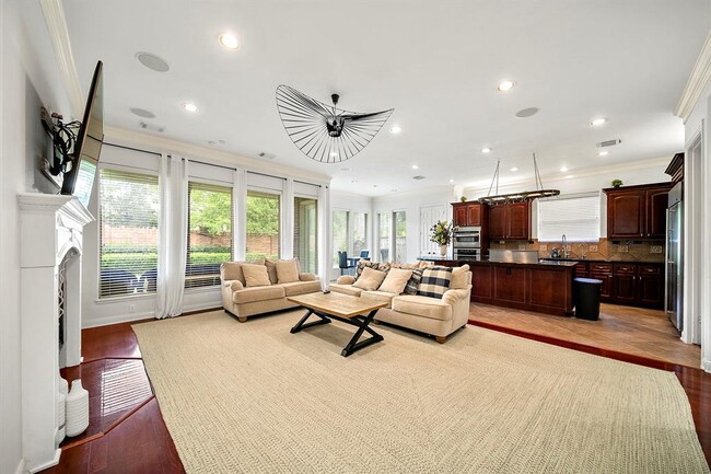 11530 Legend Manor Dr in Houston, TX - Building Photo - Building Photo