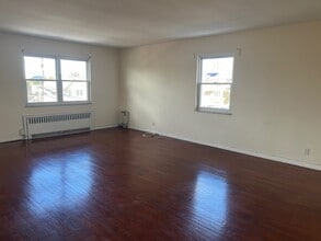 2160 South St in Fort Lee, NJ - Building Photo - Building Photo