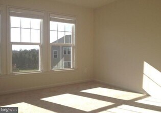 43329 Foyt Terrace in Ashburn, VA - Building Photo - Building Photo