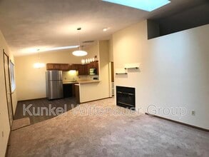166 Eagle Ridge in O'Fallon, IL - Building Photo - Building Photo