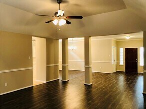 3107 Towering Oak St in Houston, TX - Building Photo - Building Photo